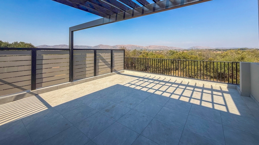 5 Bedroom Property for Sale in Leloko Lifestyle Estate North West